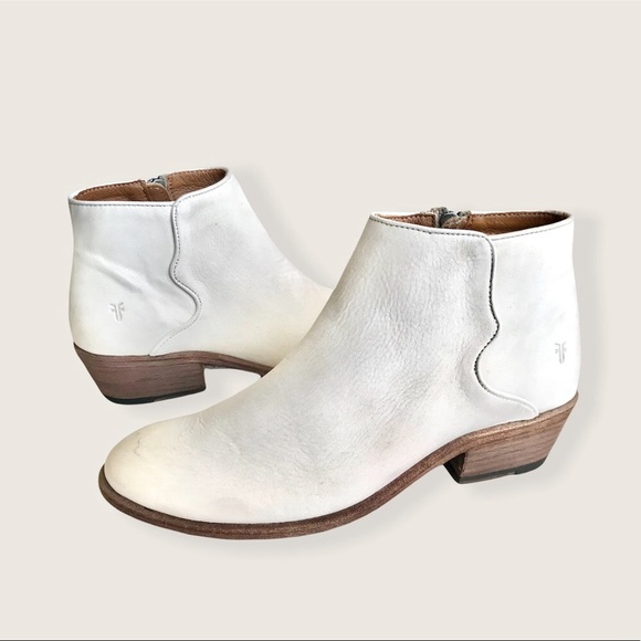 Frye Carson Piping Off-White Retro Chelsea Almond Toe Low Block Heel Ankle Boots - Picture 8 of 16